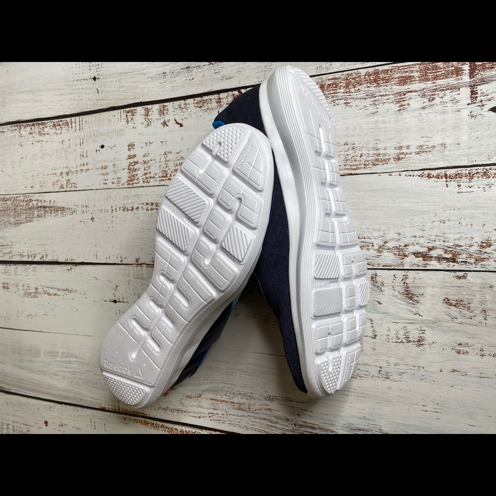 Reebok runners - Picture 3 of 5